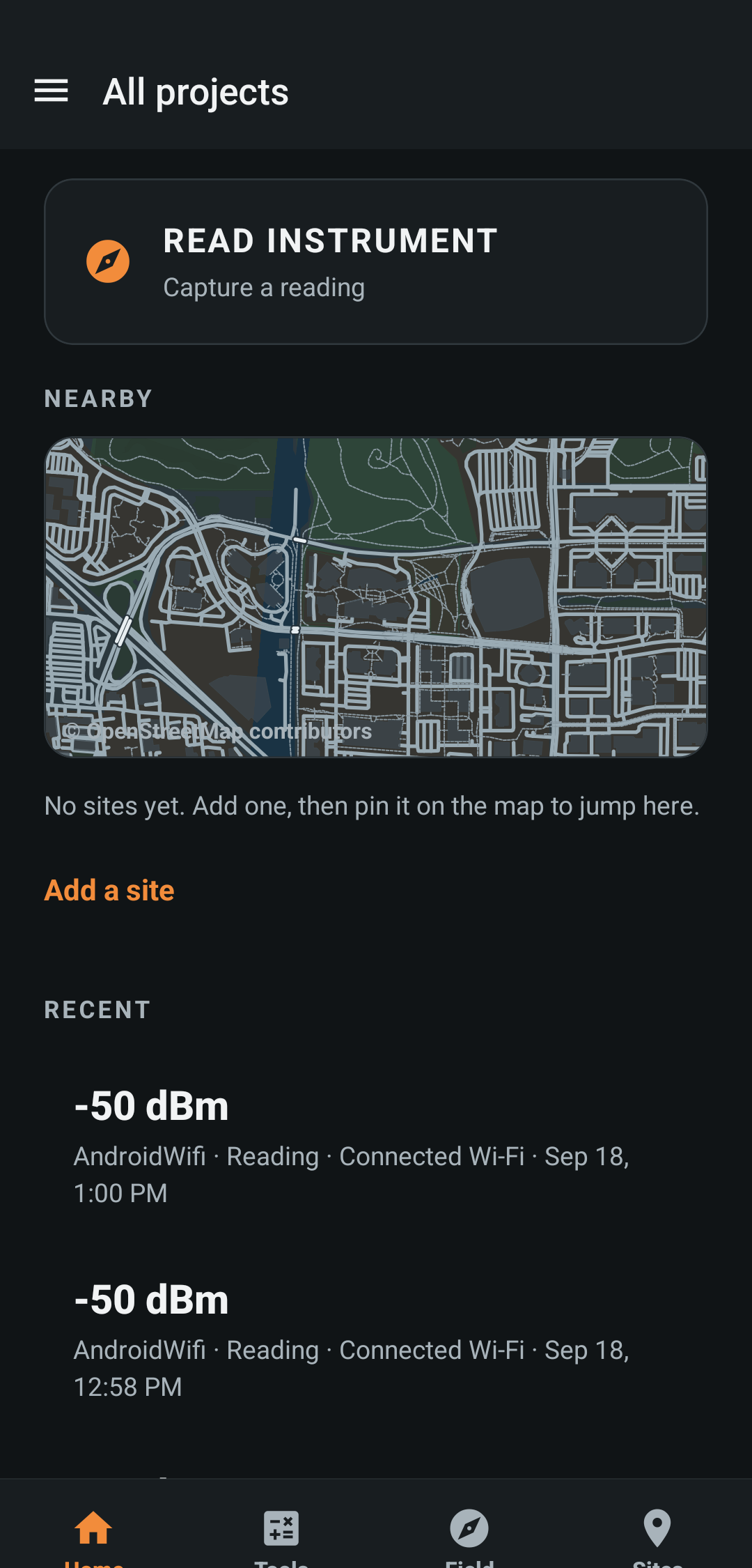 Fieldeng Home in dark theme: nearby map and recent readings.